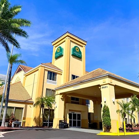 La Quinta By Wyndham Orlando Universal Area - Free Shuttle To Universal Екстер'єр фото