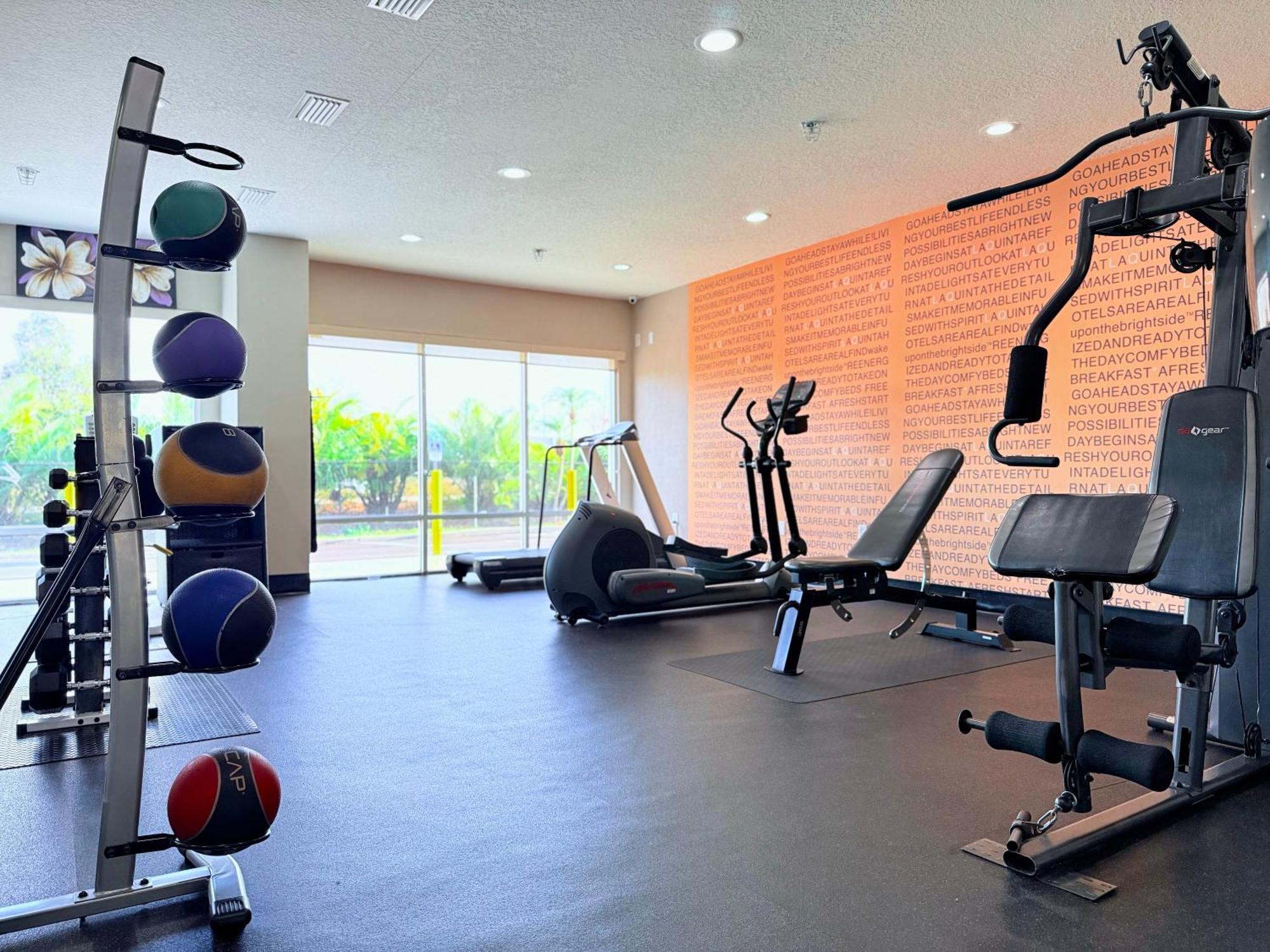 La Quinta By Wyndham Orlando Universal Area - Free Shuttle To Universal Екстер'єр фото