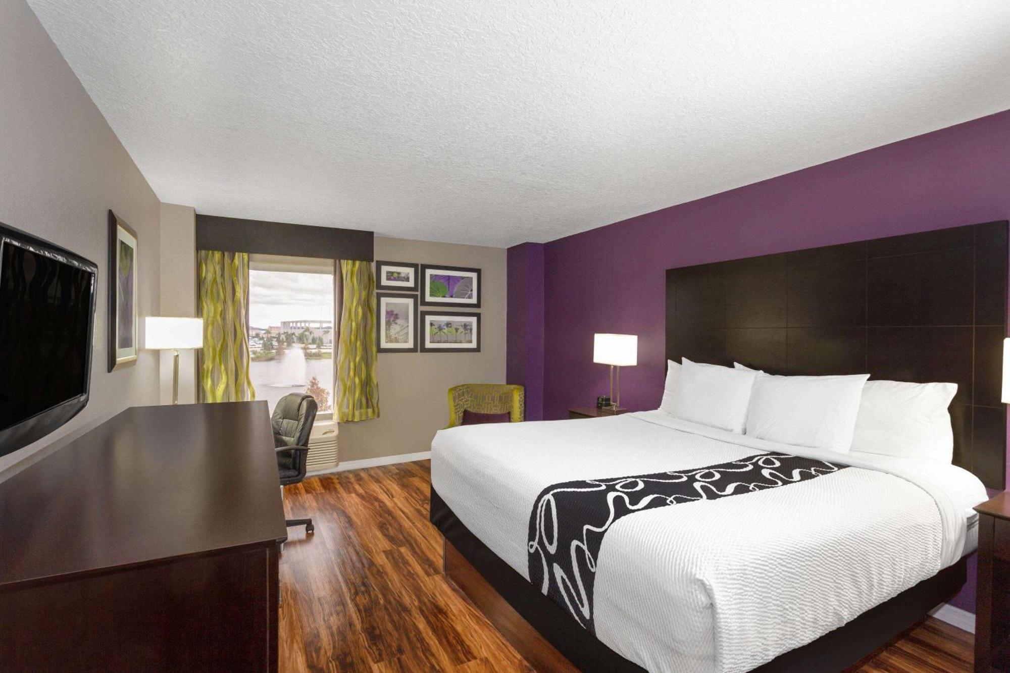 La Quinta By Wyndham Orlando Universal Area - Free Shuttle To Universal Екстер'єр фото