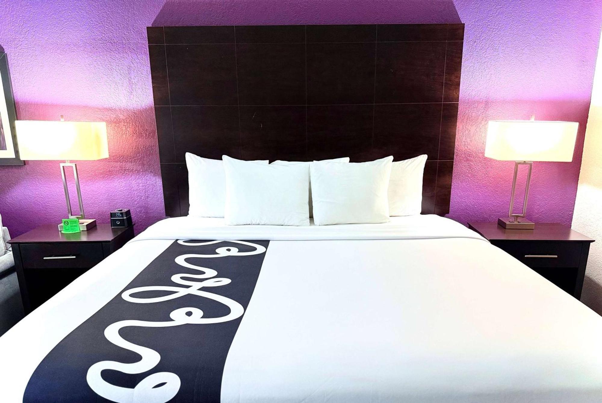 La Quinta By Wyndham Orlando Universal Area - Free Shuttle To Universal Екстер'єр фото