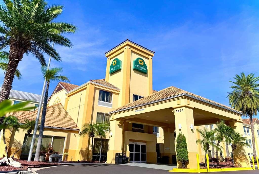 La Quinta By Wyndham Orlando Universal Area - Free Shuttle To Universal Екстер'єр фото